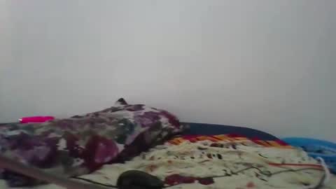 Snapshot of scentedfriction chatting on 10/03/25, 01:08 scentedfriction online show from 10/03/25, 01:08