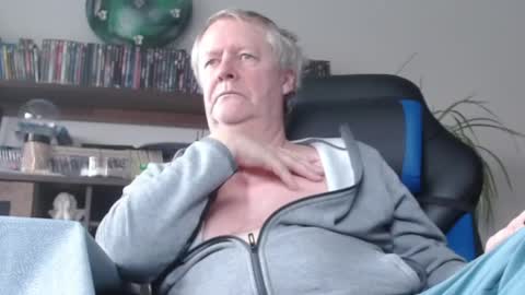 Thomas online show from 12/27/24, 09:39