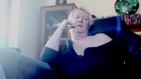 Thomas online show from 02/03/25, 09:08