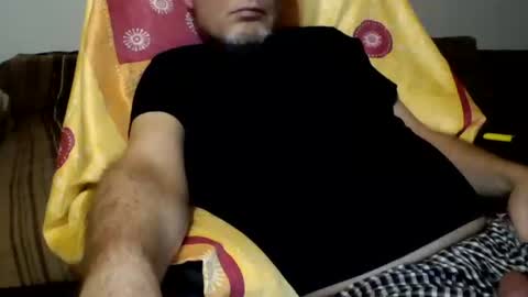 schnibschnab online show from 09/30/25, 01:10