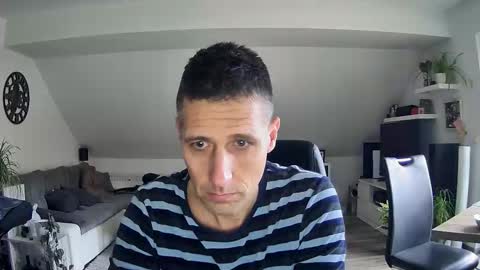 Snapshot of schnuckigeil chatting on 01/15/26, 11:26 Dildomen online show from 01/15/26, 11:26