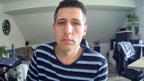 Snapshot of schnuckigeil chatting on 02/05/26, 11:37 Dildomen online show from 02/05/26, 11:37