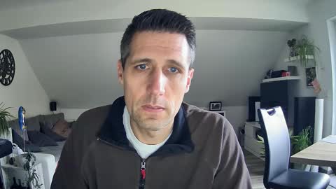 Snapshot of schnuckigeil chatting on 02/11/26, 10:09 Dildomen online show from 02/11/26, 10:09