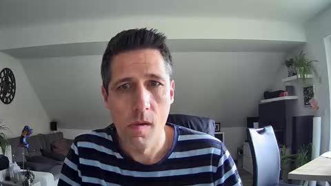 Snapshot of schnuckigeil chatting on 02/24/26, 12:25 Dildomen online show from 02/24/26, 12:25