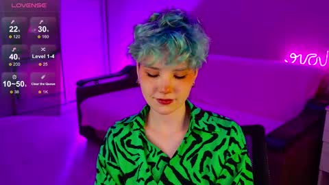 Snapshot of school_love chatting on 12/13/24, 01:55 Rina online show from 12/13/24, 01:55