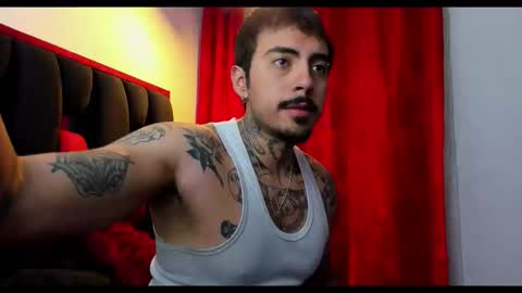 Snapshot of scockpion_ chatting on 03/19/26, 07:56 Alejandro help me to reach 200 thumps up online show from 03/19/26, 07:56