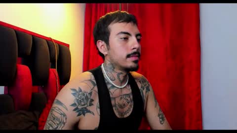 Snapshot of scockpion_ chatting on 03/20/26, 07:02 Alejandro help me to reach 200 thumps up online show from 03/20/26, 07:02