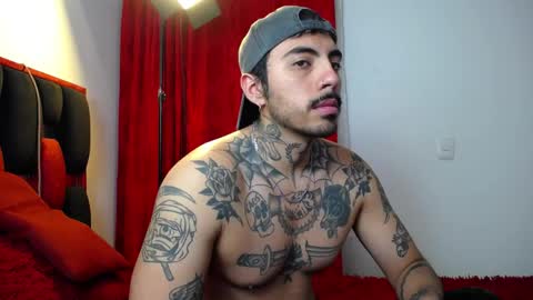 Snapshot of scockpion_ chatting on 04/09/26, 10:42 Alejandro help me to reach 200 thumps up online show from 04/09/26, 10:42