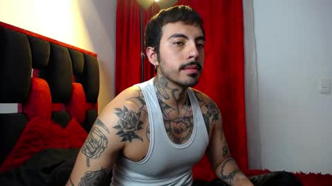 Snapshot of scockpion_ chatting on 04/10/26, 06:29 Alejandro help me to reach 200 thumps up online show from 04/10/26, 06:29