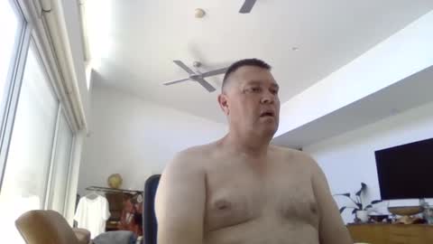 Scoobs online show from 12/12/24, 03:54