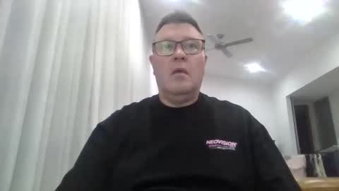 Snapshot of scoobs71 chatting on 04/19/26, 12:48 Scoobs online show from 04/19/26, 12:48