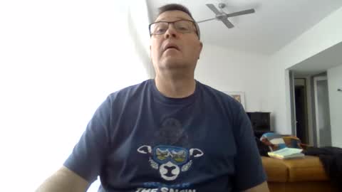 Snapshot of scoobs71 chatting on 05/27/26, 02:41 Scoobs online show from 05/27/26, 02:41