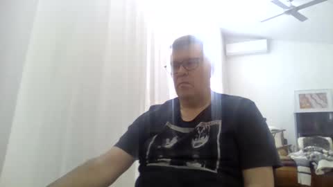 Scoobs online show from 06/11/26, 02:22