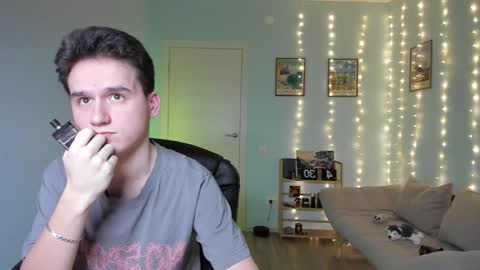 Thomas brunette and Alex blond online show from 12/21/24, 06:19