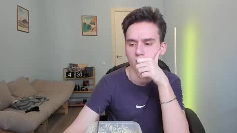 Thomas brunette and Alex blond online show from 02/27/25, 11:20