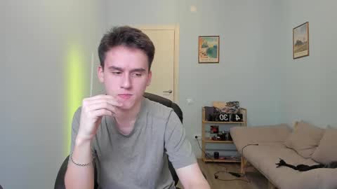 Thomas brunette and Alex blond online show from 03/03/25, 01:42