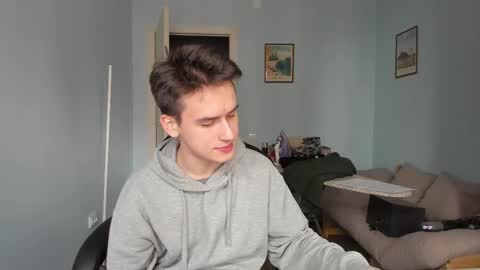 Thomas brunette and Alex blond online show from 03/12/25, 12:47