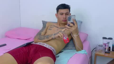 Snapshot of scook_gray chatting on 07/01/26, 03:30 scook_gray online show from 07/01/26, 03:30