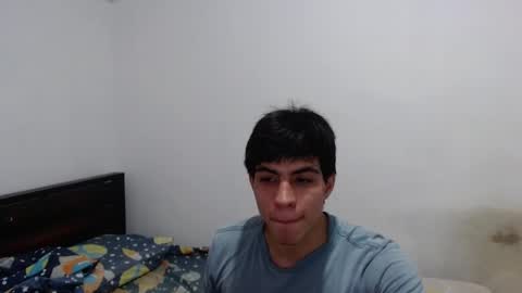 scoot2115 online show from 10/26/25, 05:24