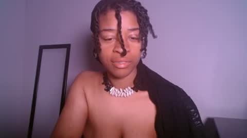 scorpionnluv online show from 10/31/25, 11:33