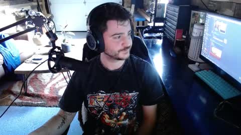 Snapshot of scotchthecat chatting on 12/01/24, 05:35 Sup online show from 12/01/24, 05:35