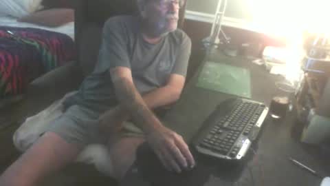 scotsman_62 online show from 03/11/26, 07:58