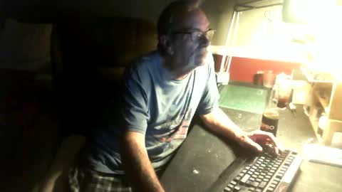 Snapshot of scotsman_62 chatting on 05/09/26, 06:29 scotsman_62 online show from 05/09/26, 06:29