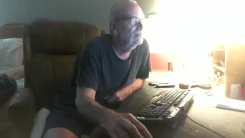 Snapshot of scotsman_62 chatting on 06/09/26, 08:48 scotsman_62 online show from 06/09/26, 08:48