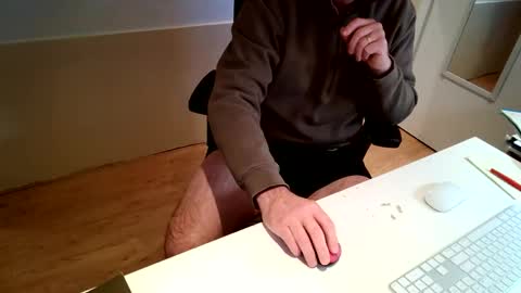 scotsmanx online show from 12/05/25, 07:43