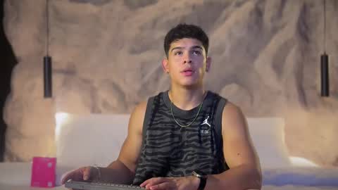 Andrew Flintt online show from 03/03/26, 04:07