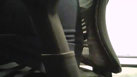 Snapshot of scottie813 chatting on 02/06/25, 12:05 scottie813 online show from 02/06/25, 12:05