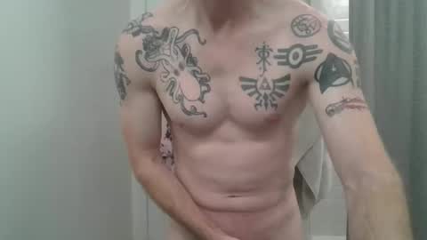 Snapshot of scottiehottie42 chatting on 11/12/25, 10:41 scottiehottie42 online show from 11/12/25, 10:41