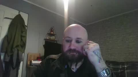 Snapshot of scottish_alien chatting on 04/01/26, 01:41 Richard James online show from 04/01/26, 01:41