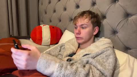 Snapshot of scottish_twink01 chatting on 01/05/25, 02:27 danny online show from 01/05/25, 02:27