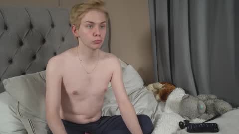 danny online show from 02/25/26, 01:37