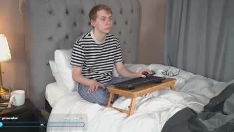 Snapshot of scottish_twink01 chatting on 03/16/26, 10:25 danny online show from 03/16/26, 10:25