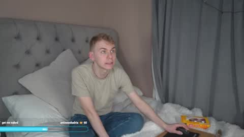 Snapshot of scottish_twink01 chatting on 03/21/26, 01:54 danny online show from 03/21/26, 01:54