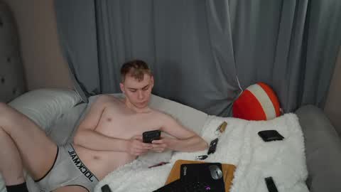 Snapshot of scottish_twink01 chatting on 03/21/26, 10:02 danny online show from 03/21/26, 10:02