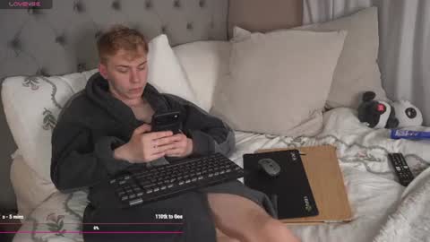 danny online show from 06/12/26, 10:08