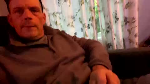 Snapshot of scottj603603 chatting on 10/14/25, 09:48 scottj603603 online show from 10/14/25, 09:48