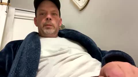 Snapshot of scottj603603 chatting on 10/27/25, 09:46 scottj603603 online show from 10/27/25, 09:46