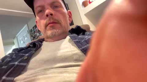 Snapshot of scottj603603 chatting on 02/05/26, 05:39 scottj603603 online show from 02/05/26, 05:39