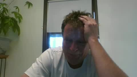 Snapshot of scottpbi52 chatting on 12/30/24, 08:15 scottpbi52 online show from 12/30/24, 08:15