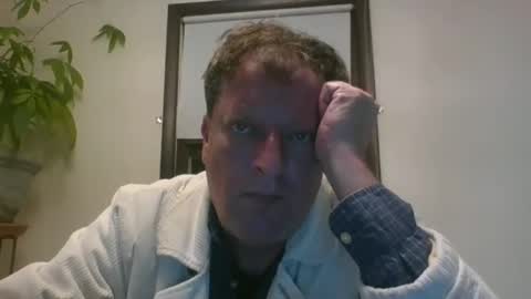 Snapshot of scottpbi52 chatting on 01/06/25, 04:36 scottpbi52 online show from 01/06/25, 04:36