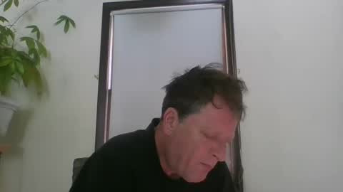 Snapshot of scottpbi52 chatting on 01/06/25, 03:51 scottpbi52 online show from 01/06/25, 03:51