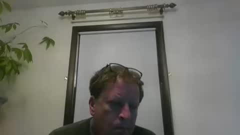 Snapshot of scottpbi52 chatting on 01/20/25, 10:15 scottpbi52 online show from 01/20/25, 10:15