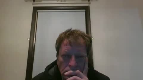 Snapshot of scottpbi52 chatting on 01/31/25, 01:33 scottpbi52 online show from 01/31/25, 01:33