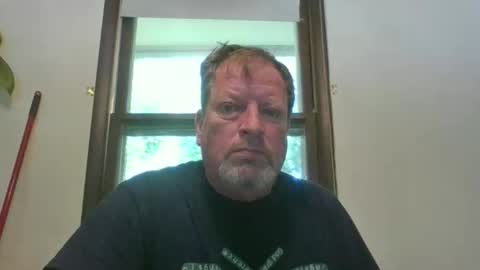 Snapshot of scottpbi52 chatting on 09/11/25, 02:39 scottpbi52 online show from 09/11/25, 02:39