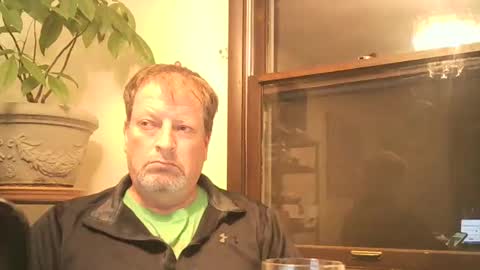 Snapshot of scottpbi52 chatting on 10/03/25, 03:58 scottpbi52 online show from 10/03/25, 03:58