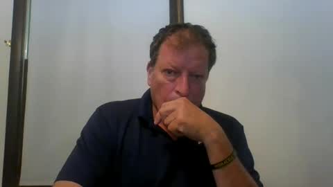 Snapshot of scottpbi52 chatting on 07/22/26, 06:00 scottpbi52 online show from 07/22/26, 06:00